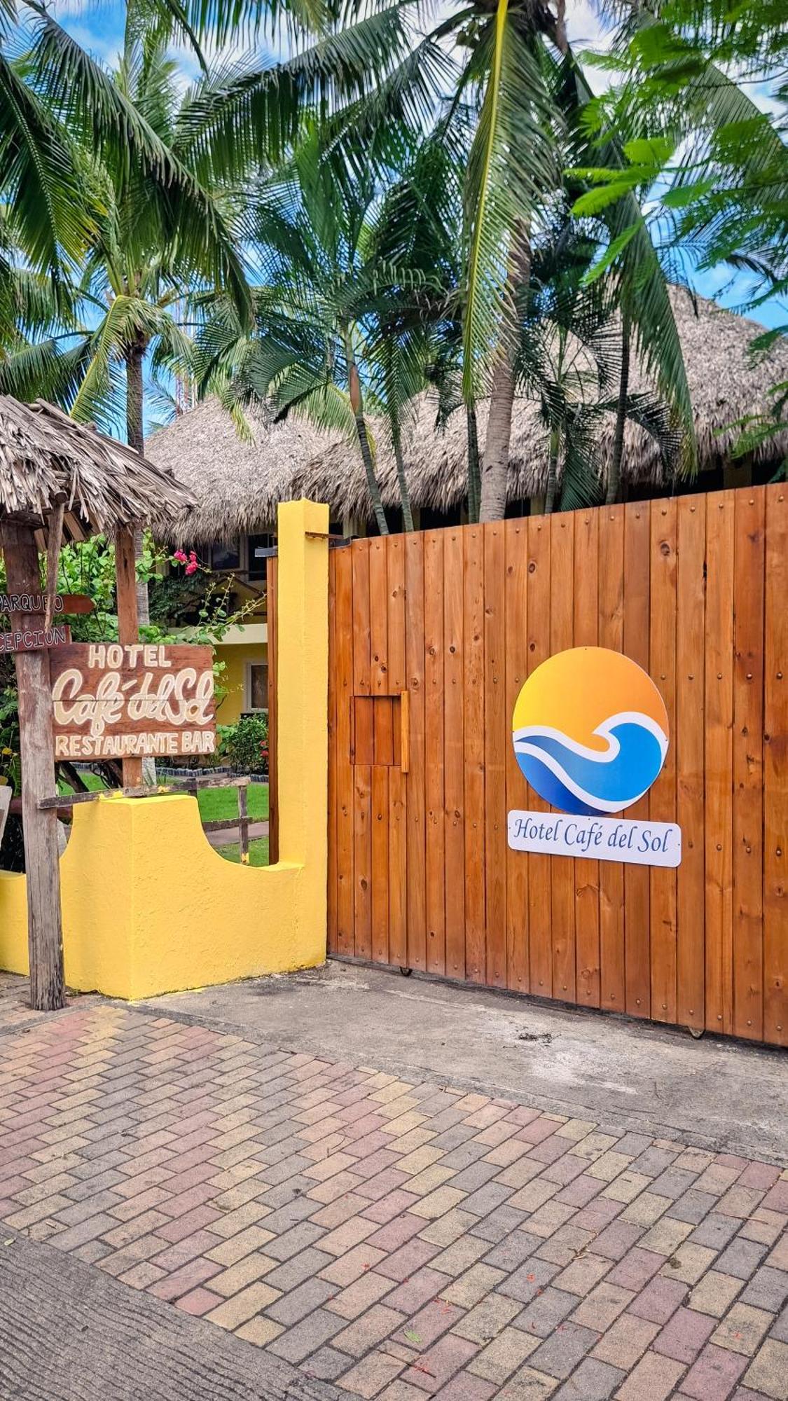 Hotel Cafe del Sol Monterrico Exterior foto