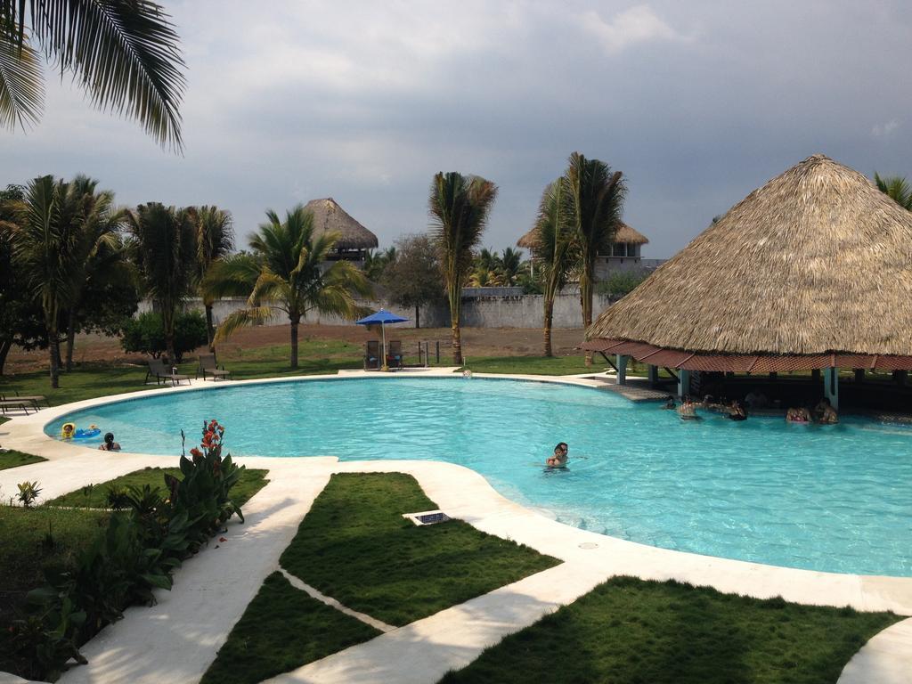 Hotel Cafe del Sol Monterrico Exterior foto